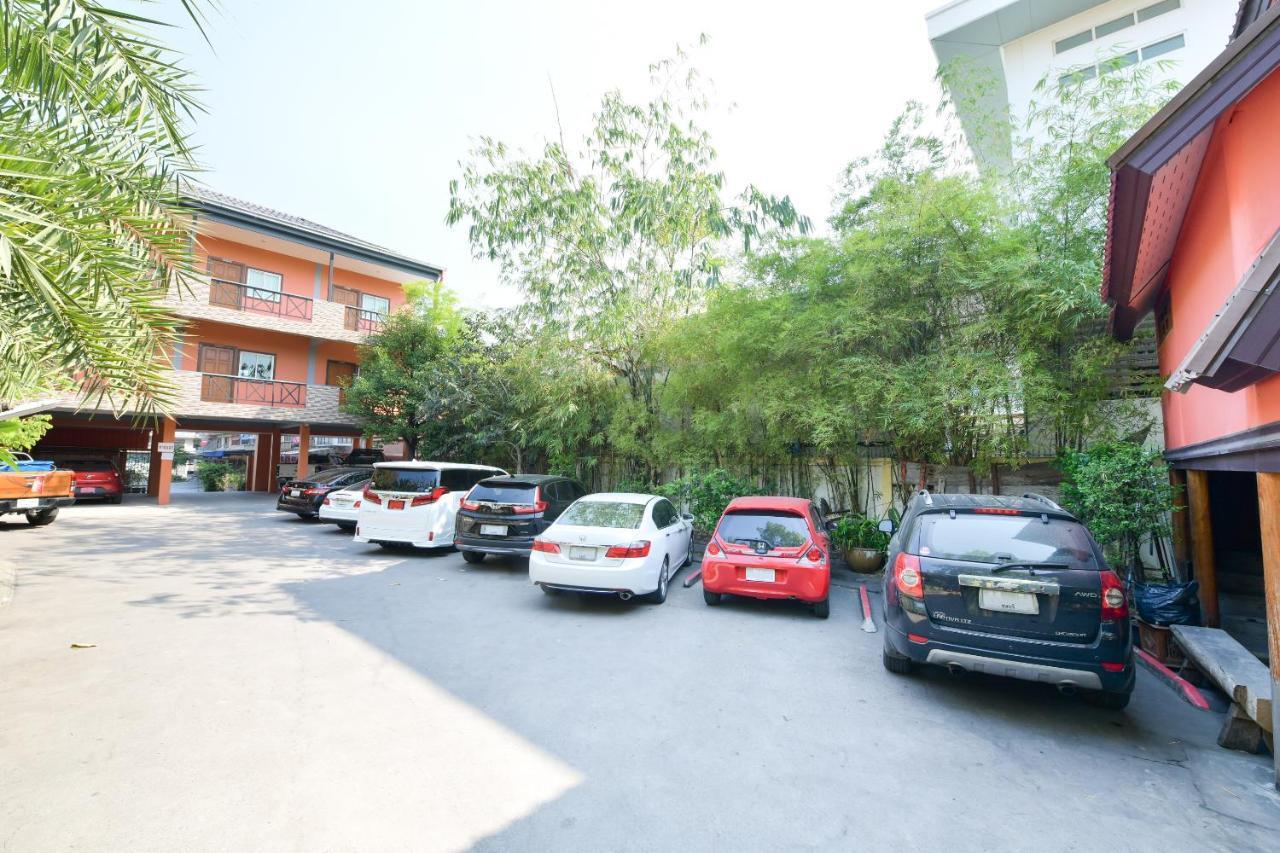 Oyo 549 Maesri Resort Pattaya Eksteriør bilde